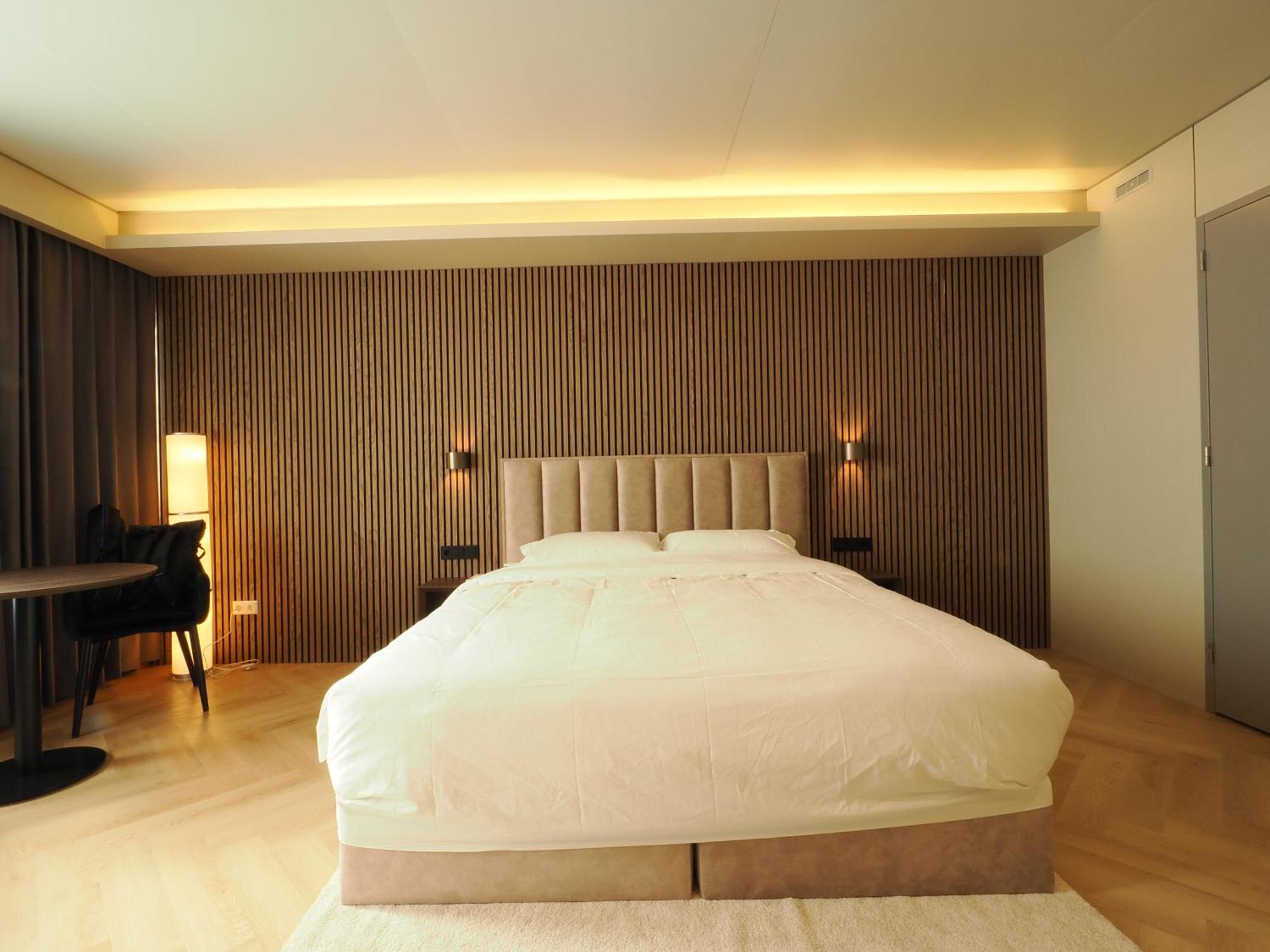 Tung Hotel Zeewolde Dış mekan fotoğraf